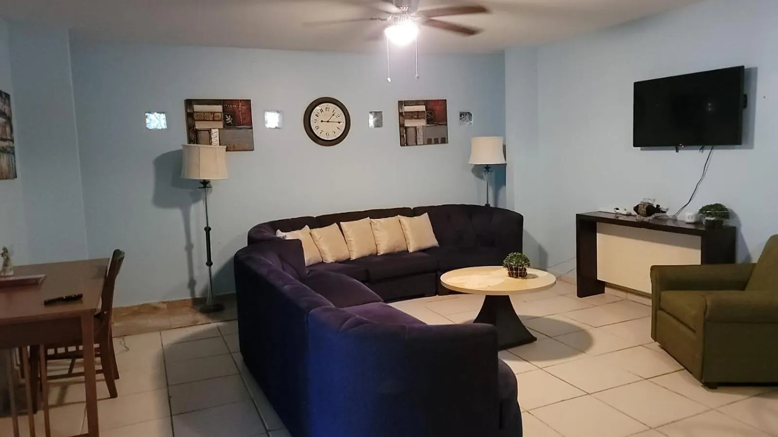 Apartmán Near Casa Bacardi, 5 Beds, Sleeps 10, Beach Town, Unit 1 Catano Portoriko